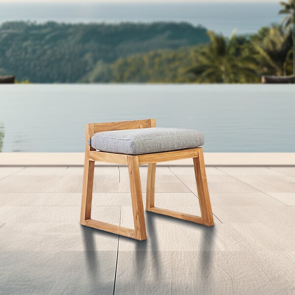 NATUREL - Chaise de table extérieur en teck massif, 50x59.5x56 cm, avec coussins gris perlé, sans dossier (NATOFCH50S) - large