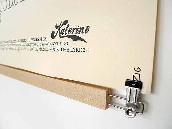 ARTITEQ - Porte Affiche Poster Pant - pince suspension de poster 70 cm - large