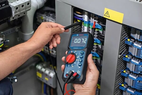 BOSCH - Multimètre numérique BOSCH GDM 600-15 - large