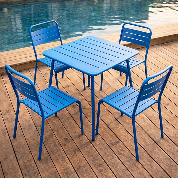 CONCEPT USINE - Ensemble table de jardin carrée et 4 chaises bleu BERGAME - large