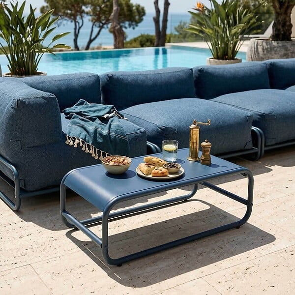 OVIALA - Table basse de jardin en métal 85x40x30 cm bleu pacific - Mixi - large