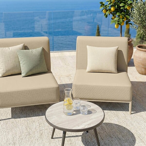 OVIALA - Salon de jardin bas modulable uni 2 places beige - Patio - large