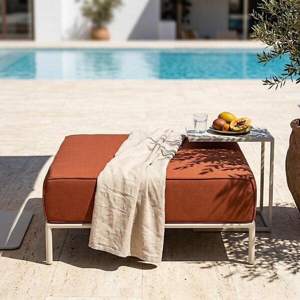 OVIALA - Pouf pour salon de jardin modulable en tissu terracotta - Patio - large