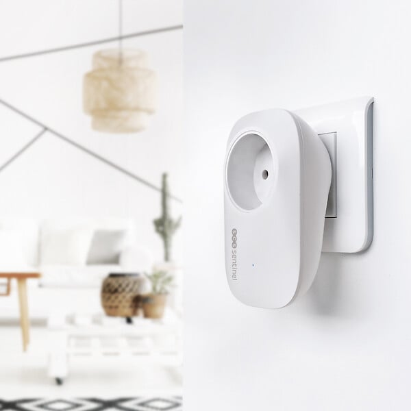 SCS SENTINEL - Carillon sans fil enfichable EcoBell 100 Plug avec prise intégrée - large