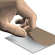 ARTITEQ - Pack 4 plaques adhésives 7x7 cm pour dibond et tableau - 2 kg - Accrochage Tableau Artiteq - vignette
