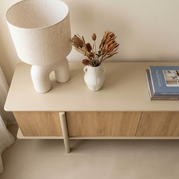 OVIALA - Meuble TV effet bois 4 portes 180 cm crème - Nelio - large