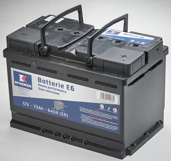 MC KENZIE - Batterie voiture E6 - 70Ah 640A - 27,8x17,5x19cm - large