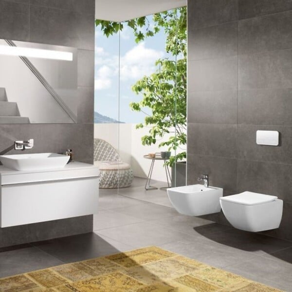 VILLEROY ET BOCH - Cuvette WC suspendu sans bride Venticello avec abattant frein de chute déclipable - large