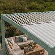 CONCEPT USINE - Pergola bioclimatique structure et lames orientables en aluminium vert 4x3m RHODES - vignette