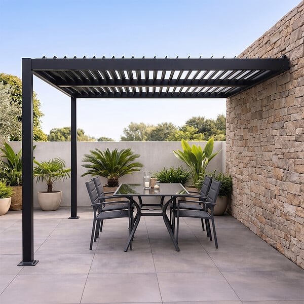 CONCEPT USINE - Pergola bioclimatique adossée en aluminium noir 3x3m SIFNOS - large