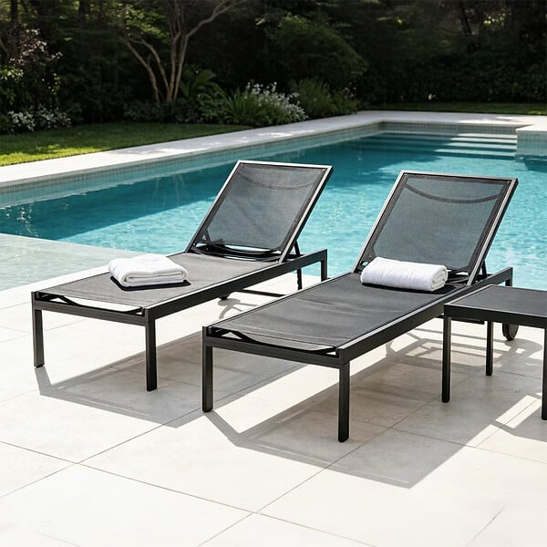 CONCEPT USINE - Lot de 2 bains de soleil inclinables noir avec roues en aluminium CUBA $ - large