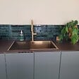 ESSEBAGNO - Egouttoir vaisselle pliable 43x31 en inox et silicone noir - vignette