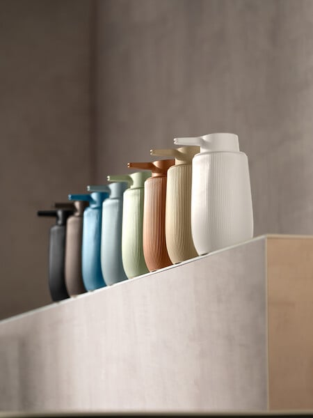 WENKO - Distributeur de savon Fablo pétrole - large