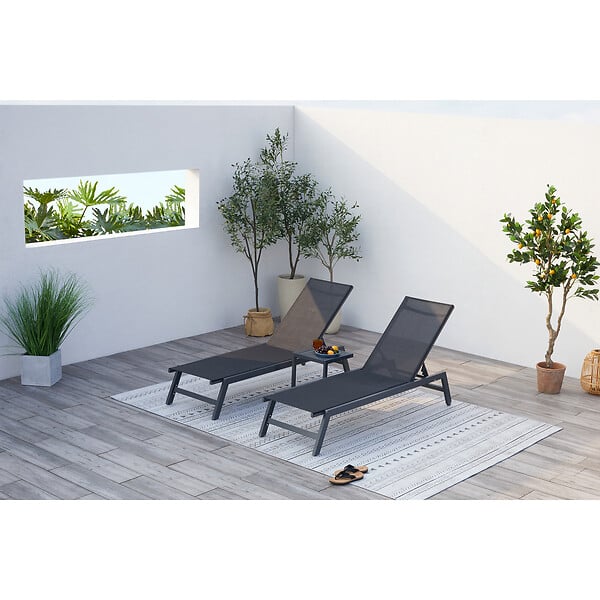 CONCEPT USINE - Lot de 2 transats et une table d'appoint noir PRATO - large