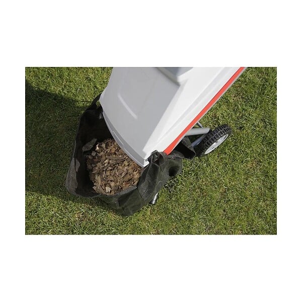 IKRA - Broyeur de végétaux électrique 2500W Sac 45L 2 Lames acier trempé Branches jusqu'à 45mm IKRA - large