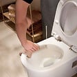 VILLEROY & BOCH - ViConnect Pro S Pack WC bâti-support Villeroy & Boch + WC sans bride Hansgrohe + abattant Softclose + plaque (VCNPURAS2CH) - vignette