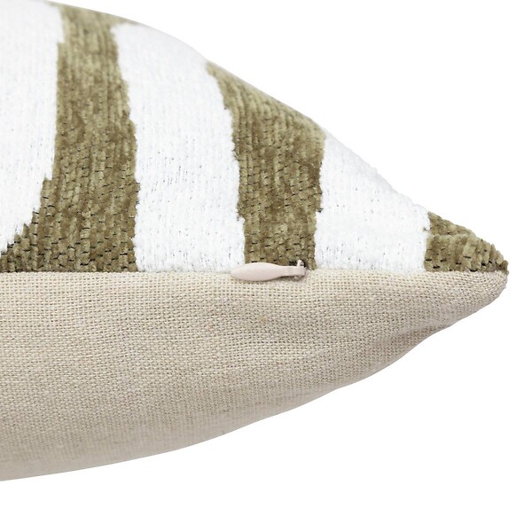 ATMOSPHERA - Housse de coussin Jeni chenille vert kaki 50x30cm - large