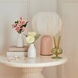 ATMOSPHERA - Composition Florale Artificielle Bina H19 cm avec Pot en Grès - vignette