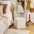 ATMOSPHERA - Pouf Pliable Coffre Jaiko en Bouclette Blanc 38x38cm - vignette