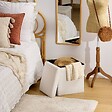ATMOSPHERA - Pouf Pliable Coffre Jaiko en Bouclette Blanc 38x38cm - vignette