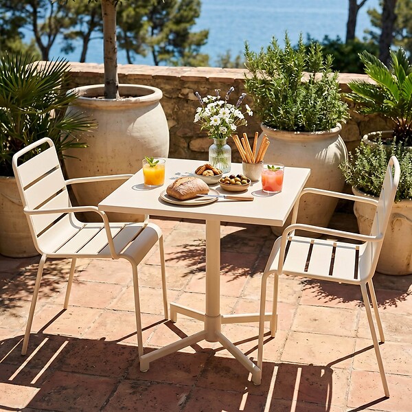 OVIALA - Ensemble table 70 cm et 2 fauteuils de jardin en métal ivoire - Palavas - large