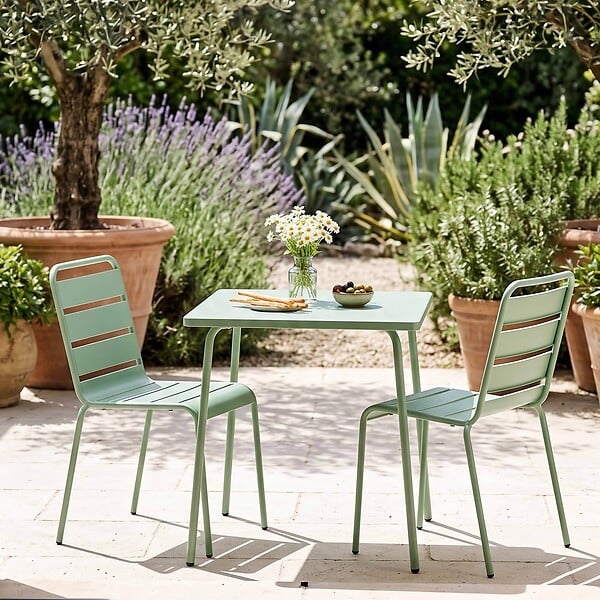 OVIALA - Ensemble table de jardin carrée et 2 chaises acier vert sauge - Palavas - large