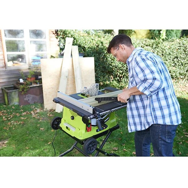 RYOBI - Scie sur table 1800 W avec roulettes RYOBI RTS1800EF-G - large