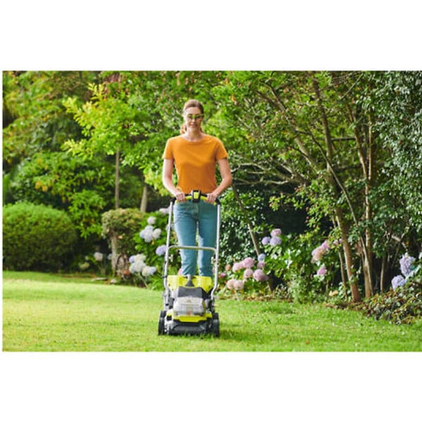 RYOBI - Tondeuse RY18LMX40A-240 18V ONE+™ Brushless Ø 37 cm avec 2 batteries 4Ah - large