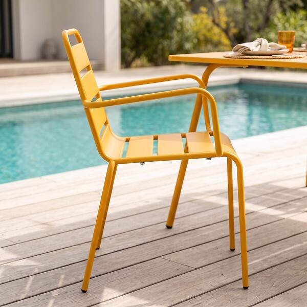 OVIALA - Ensemble table de jardin et 8 fauteuils en métal jaune - Palavas - large