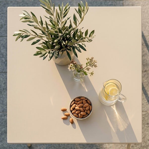 OVIALA - Table de jardin carrée en métal ivoire 70cm - Palavas - large
