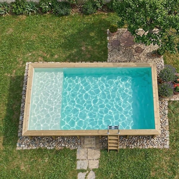 ALTANKA - Piscine hors sol en bois AQUA 10.2 x 5.2 - H.1.45 m avec plage, sable, fixations à sceller - BAS7310OSPI3+PLA310 - large
