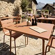 OVIALA - Ensemble table de jardin carrée et 2 fauteuils acier 70 cm caramel - Palavas - vignette