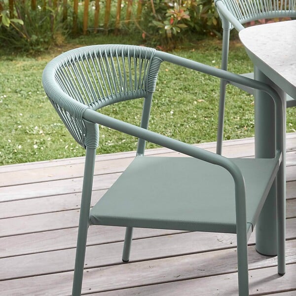 OVIALA - Chaise de jardin aluminium et rotin synthétique avec accoudoirs vert - Nocera - large