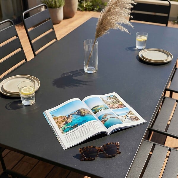 OVIALA - Ensemble table de jardin et 8 chaises en métal noir - Palavas - large