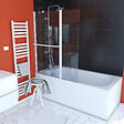 AURLANE - PARE BAIGNOIRE AVEC VOLET PIVOTANT 130x105cm PROFILE ALUMINIUM LAQUE BLANC ET VERRE TRANSPARENT - vignette