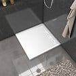 AURLANE - Receveur en acrylique Blanc 90x90x4 cm + Grilles Linéaires Chrome et Blanche Mate - vignette