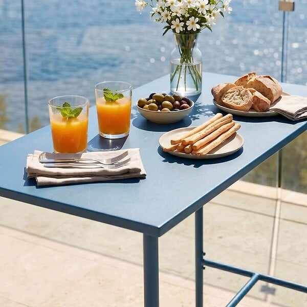 OVIALA - Table haute de jardin en métal bleu pacific 120 cm - Palavas - large