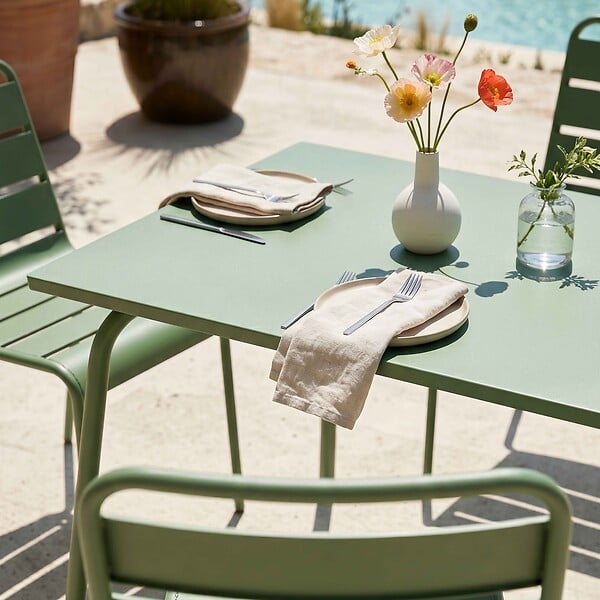OVIALA - Ensemble table de jardin en métal et 4 chaises vert cactus - Palavas - large