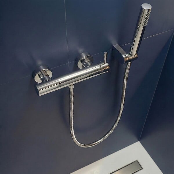 FERRO - CIRICULUS Robinet mitigeur de douche + douchette à main chrome brillant - large