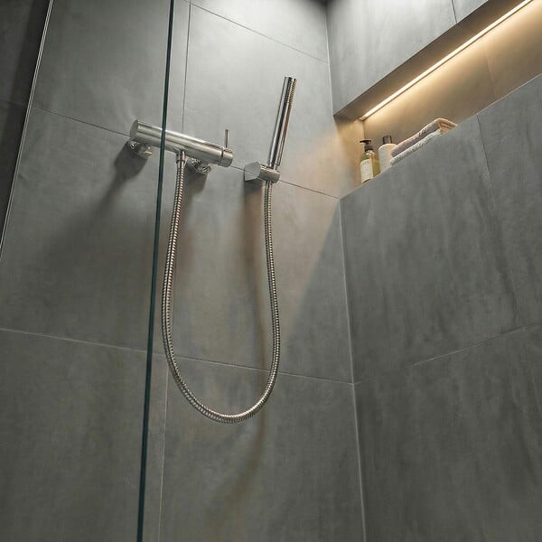 FERRO - CIRICULUS Robinet mitigeur de douche + douchette à main chrome brillant - large