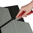 TECTAKE - Lot 4 panneaux acoustiques en mdf aspect bois chêne gris clair absorption efficace pour réduction bruit - vignette