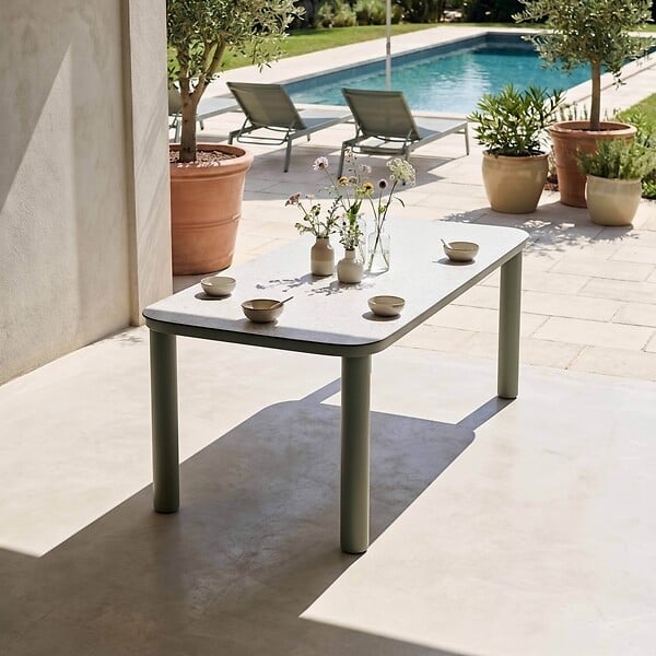 OVIALA - Table de jardin aluminium 213x90 cm et 8 chaises textilène vert - Nocera - large