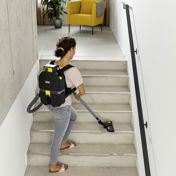 KARCHER PRO - Aspirateur Dorsal - KÄRCHER -  BVL 3/1 BP Pack (avec batterie + chargeur) - 9.568-388.0 - large