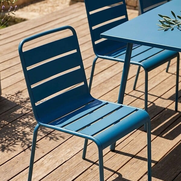 OVIALA - Ensemble table de jardin et 6 chaises en métal bleu pacific - Palavas - large
