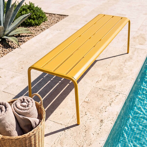 OVIALA - Banc de jardin en acier jaune - Palavas - large