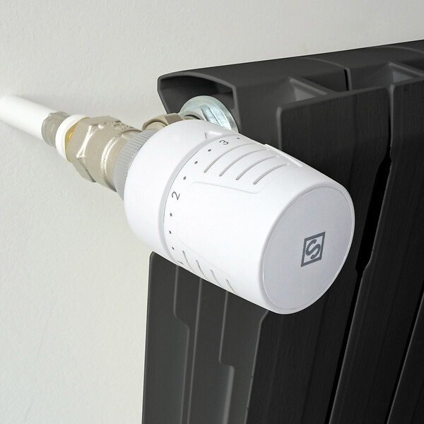 CENTRALE BRICO - Robinet thermostatique T302 équerre 3/4 en laiton blanc - large
