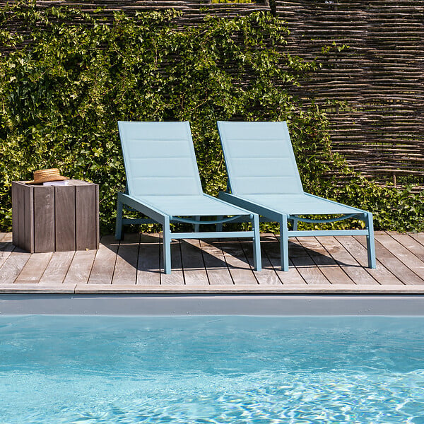 HAPPY GARDEN - Lot de 2 bains de soleil BARBADOS en textilène bleu clair - aluminium bleu clair - large