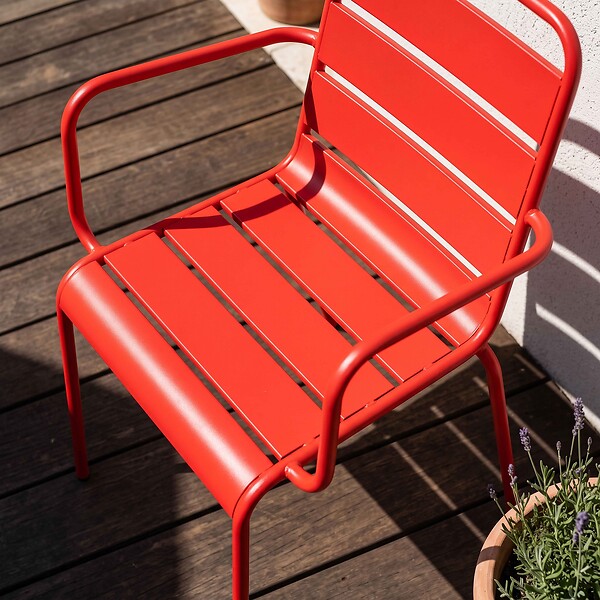 OVIALA - Fauteuil de jardin en métal rouge - Palavas - large