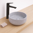 ONDEE - Vasque à poser ronde NAMI - Céramique Béton - Dim : Ø34,6 x 11,4 cm - vignette
