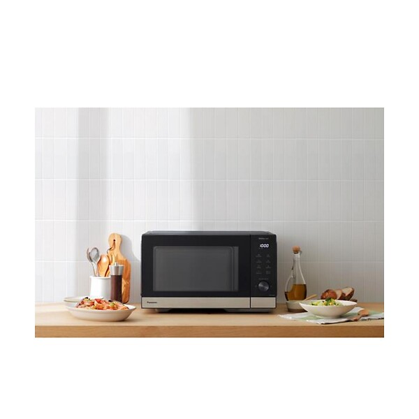 PANASONIC - Micro-ondes Solo  29l 1000w Noir - NN-SD38QSEPG - large